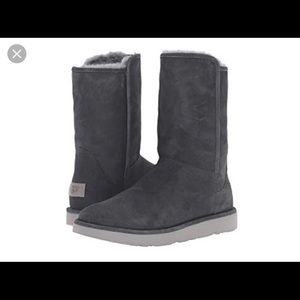 Ugg Abree Short Grigio Size 10